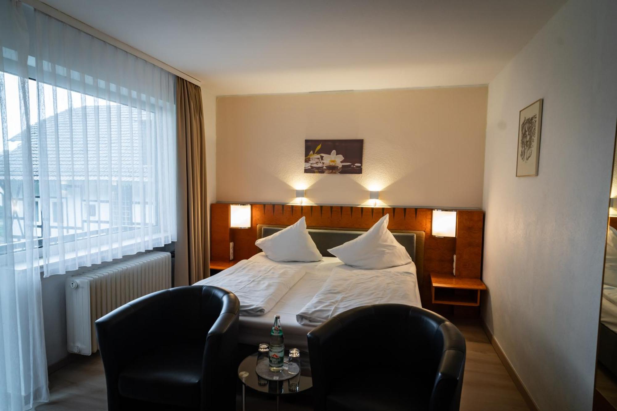 Hotel Martina Бад-Зоден-Аллендорф Экстерьер фото